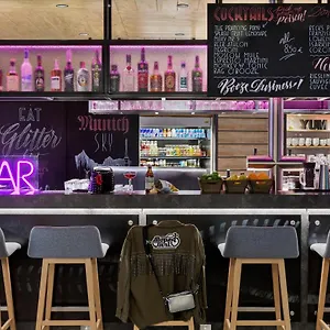 *** Hotel Moxy Ostbahnhof Germany